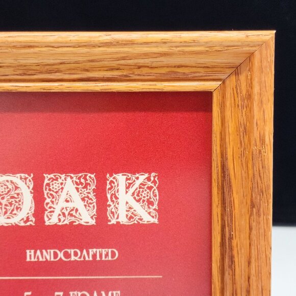 Handcrafted Oak 5x7 Picture Frame With Easel Back Display Made In USA - Picture 3 of 10